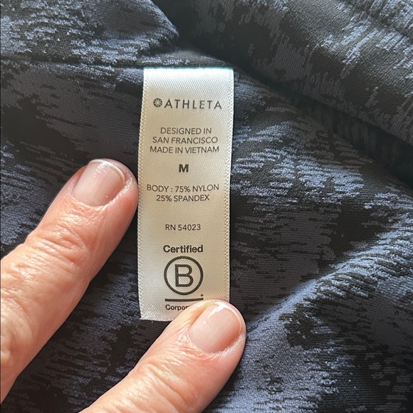 Athleta Black and blue Tight pant and crop top set with Subtle Pattern - Picture 8 of 11